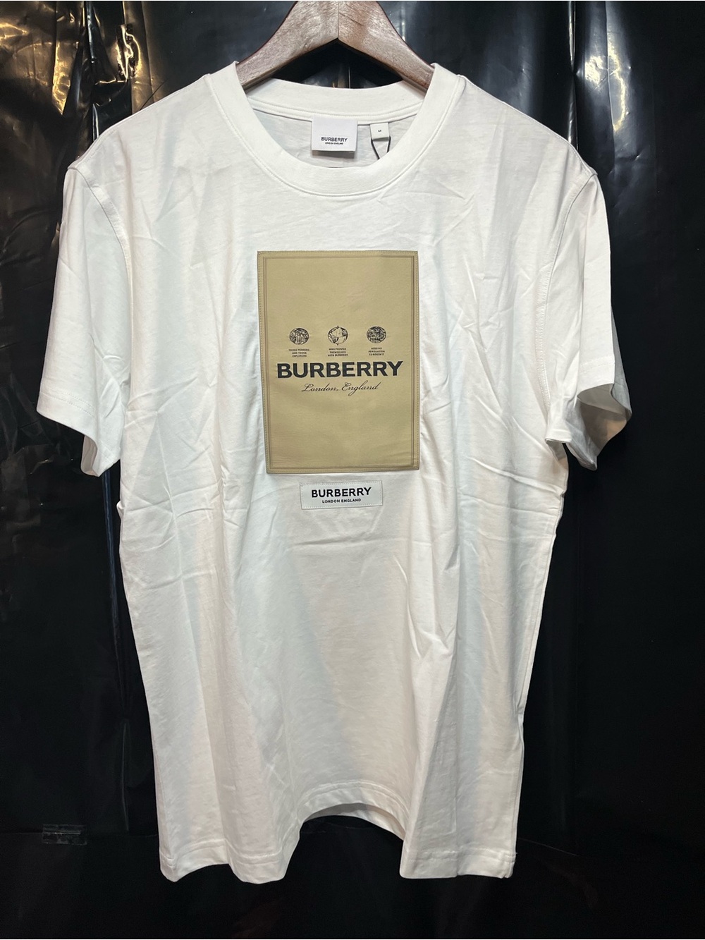Burberry White Short-Sleeve Tee with Beige Logo Patch